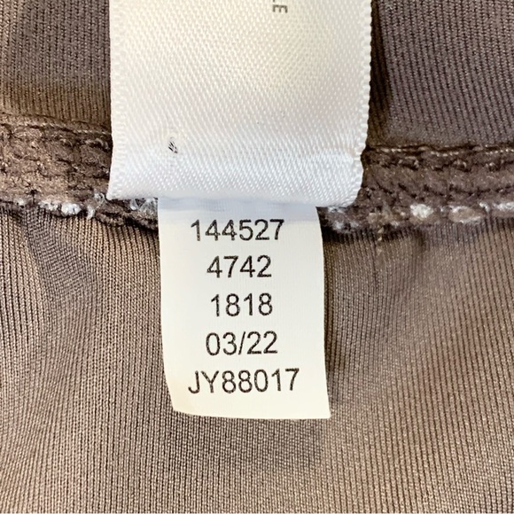 Yogalicious Lux NWT Full Zip Lightweight Fitted Yoga/Athletic Jacket - Size XXL - Picture 14 of 15